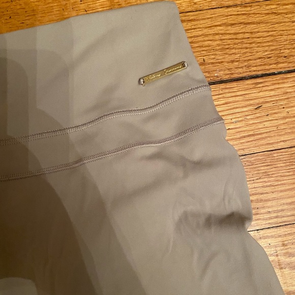 Gymshark x Whitney Simmons Biker Shorts Size M - Picture 2 of 6